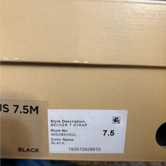 MICHAEL KORS BECKER T STRAP BUCKLE HEEL - Picture 6 of 7